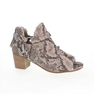 Very G Solange Frayed Pump